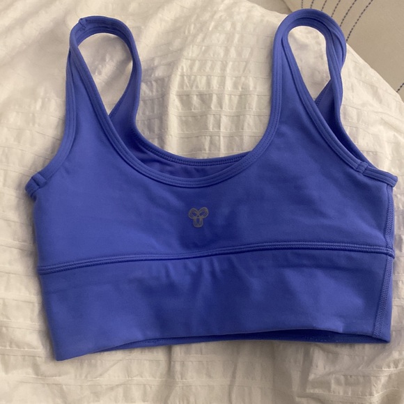 Aritzia Top - Picture 2 of 2